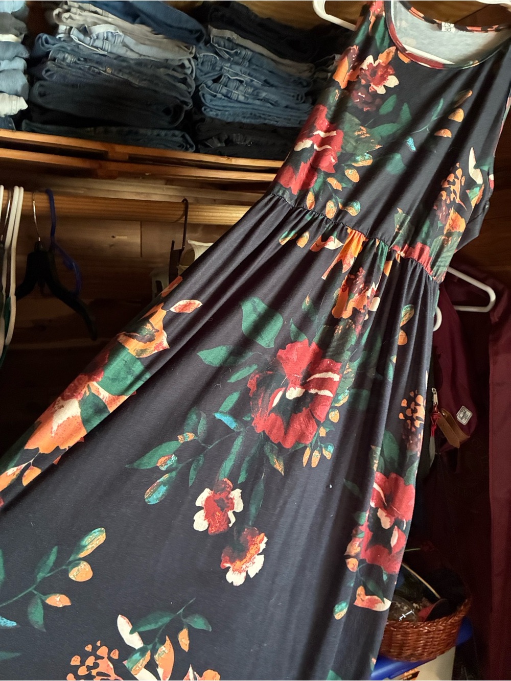 Black floral tank pretty maxi dress EUC size S.
